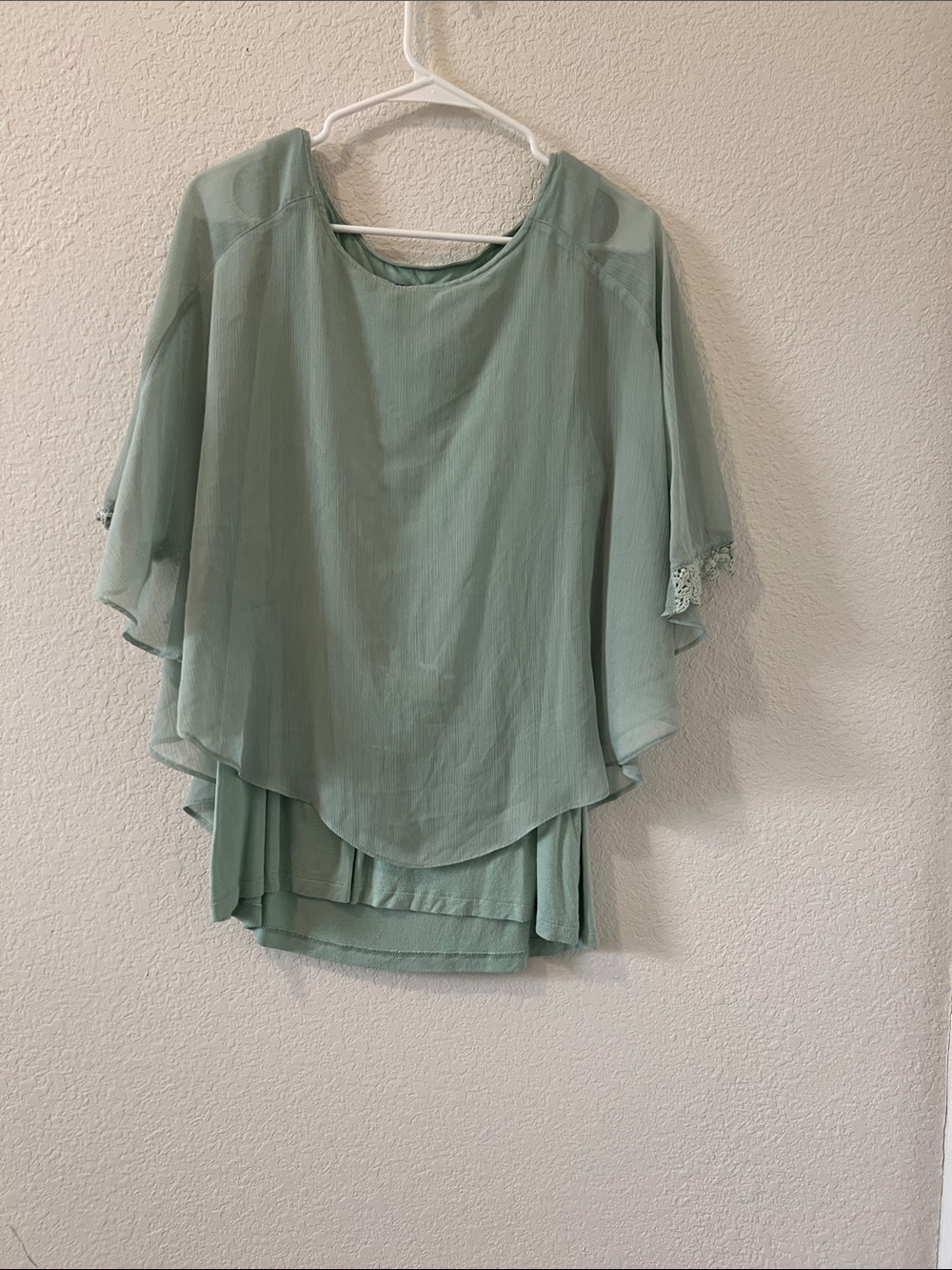 Apt. 9 Mint Green Layered Flutter Sleeve Tunic